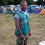 Latitude2009_SetE-JoS-z001_Mental-note-smaller-tshirt-for-Gaz-next-year.jpg